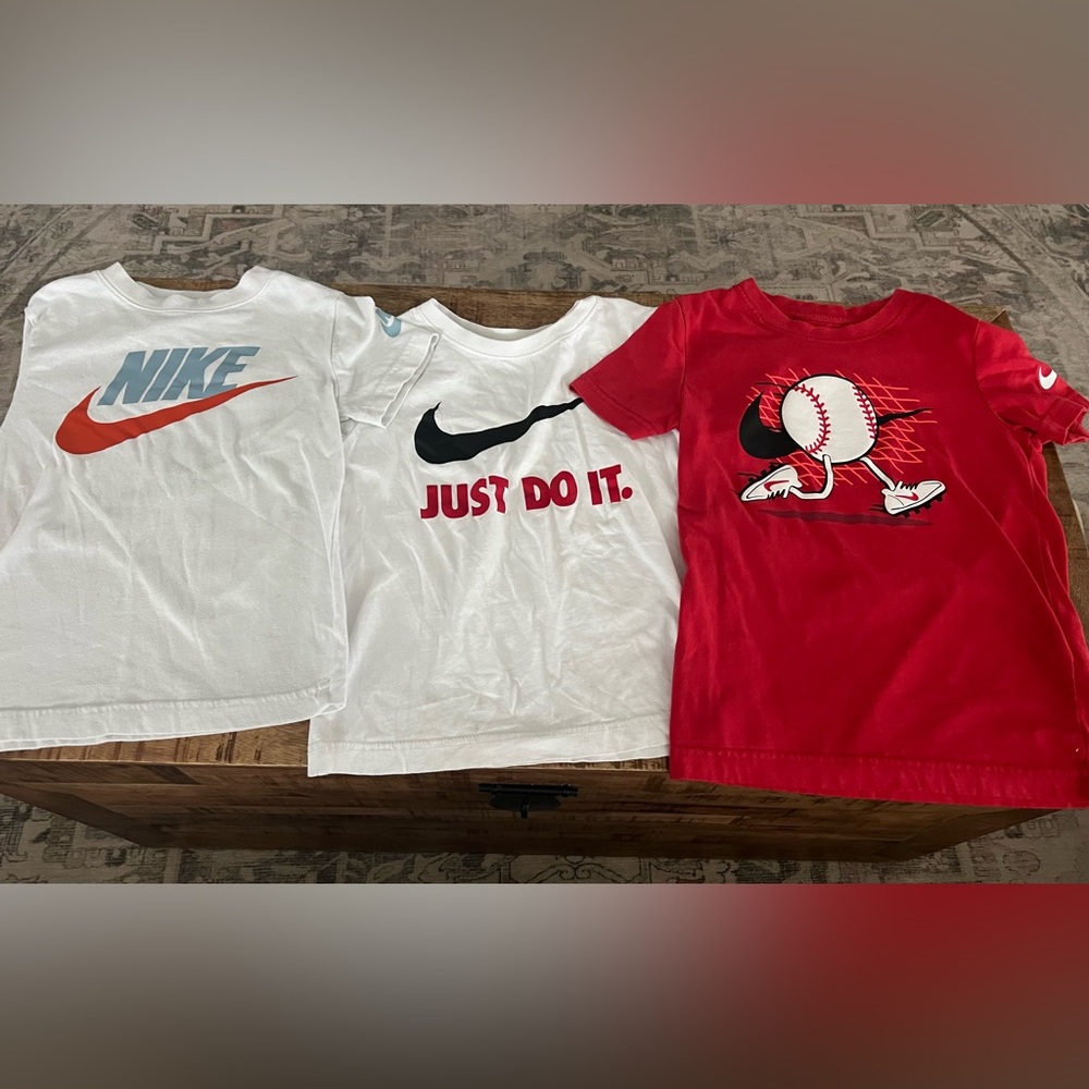Boys’ NIKE Tee Bundle